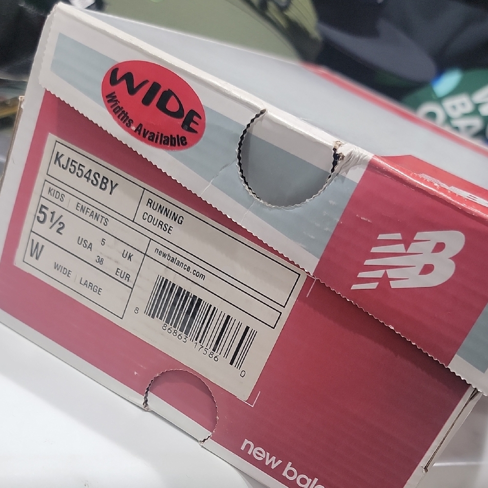 New Balance Shoe Box - Pink and White